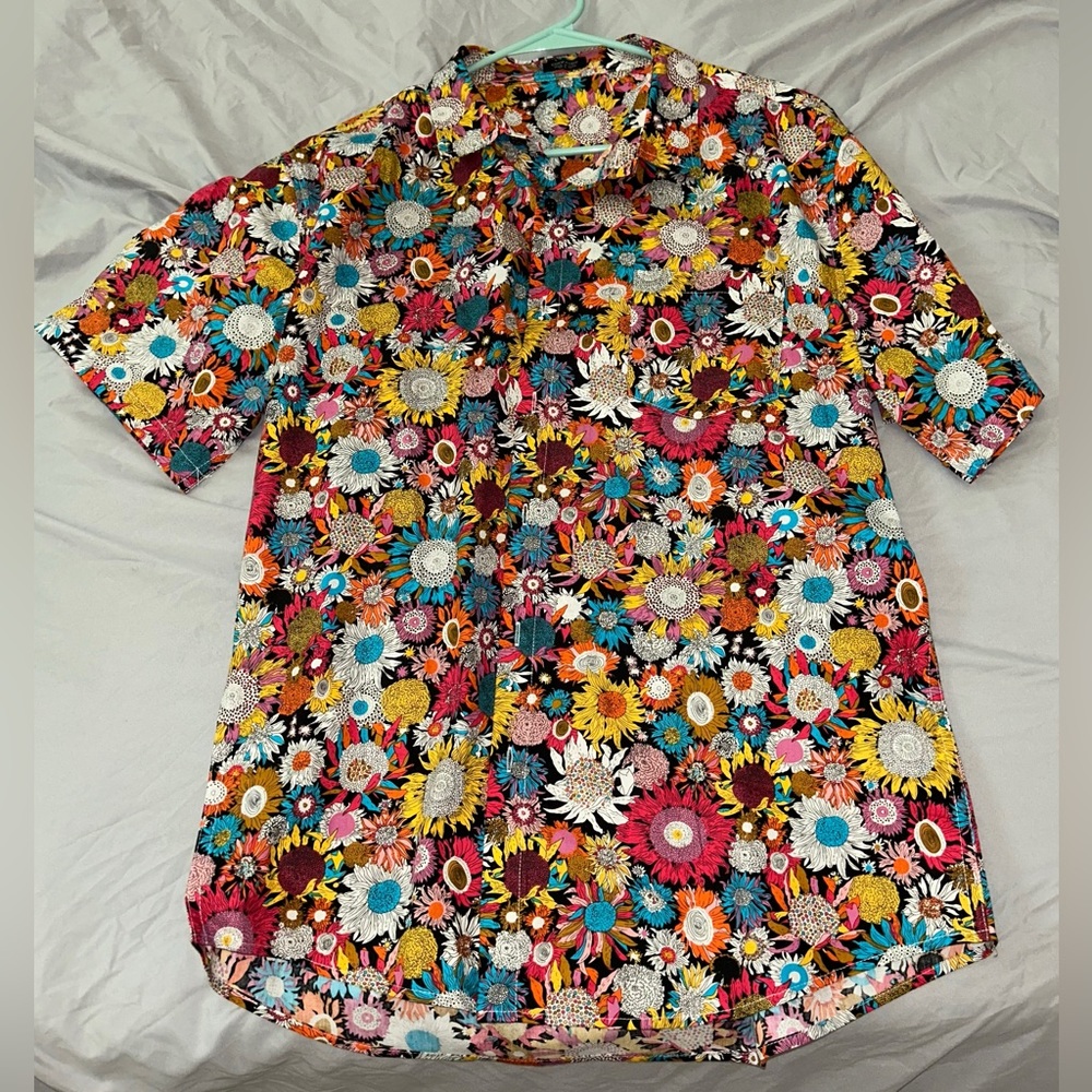 Flower Button up